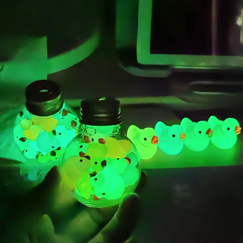 Glow-in-the-Dark Mini Duck Figurines – Detail | Toki Toy Box