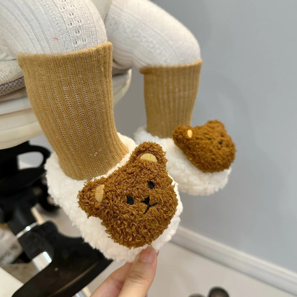 CozyToes Baby Grip Socks – Soft Non-Slip Comfort – View 11 | Toki Toy Box