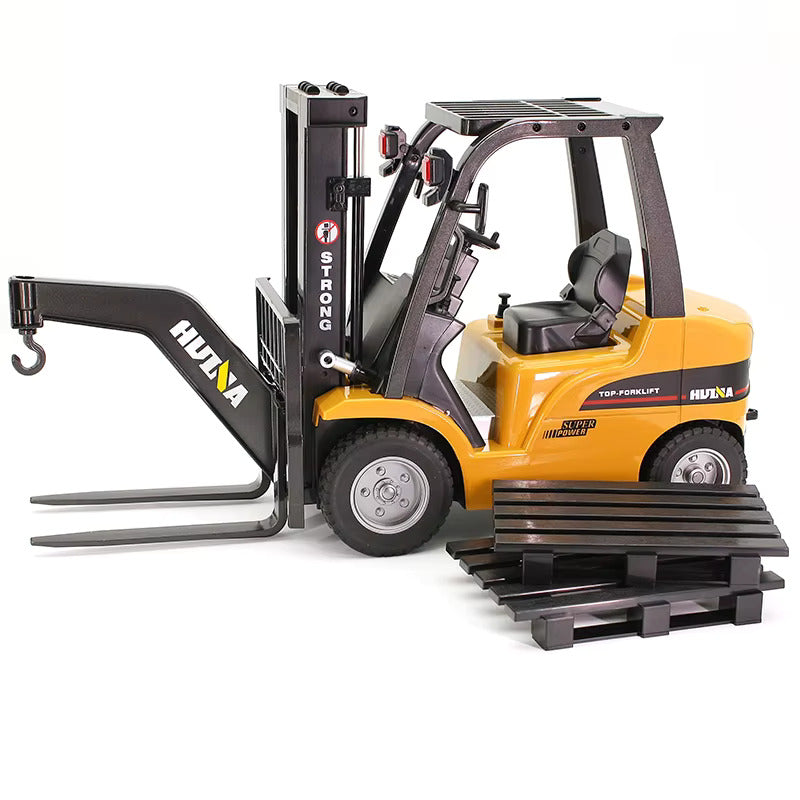 RC Forklift Truck – Heavy-Duty Construction Toy