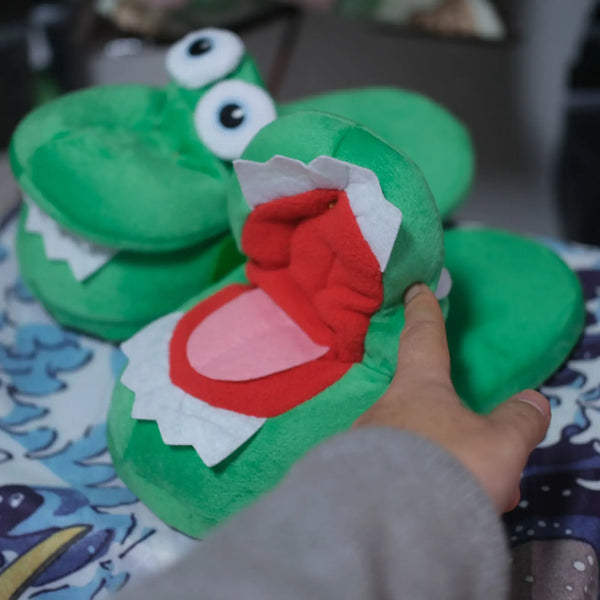 Crocodile Slippers – Funny Moving Mouth Cozy Home Shoes