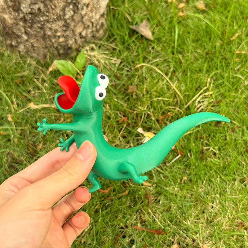 Lizard Figurine – Smug Pose | Toki Toy Box