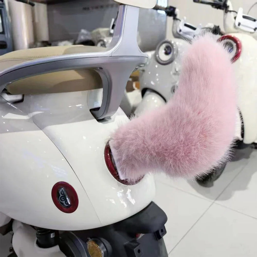 Remote Control Wagging Plush Tail – Fun Vehicle Decor