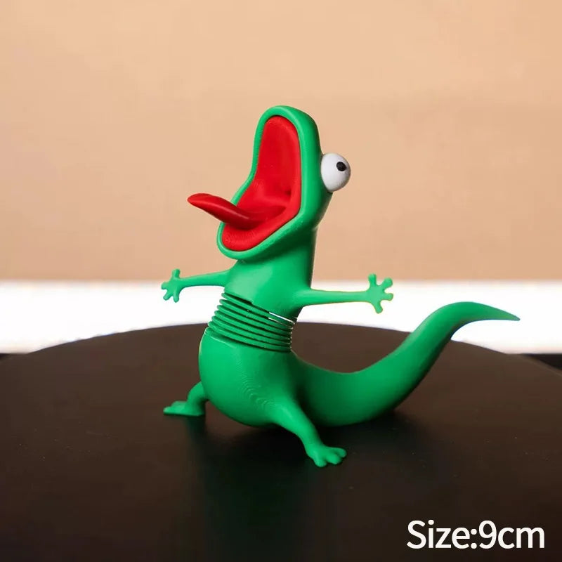 3D Printed Lizard Figurine – Articulated Desk Toy