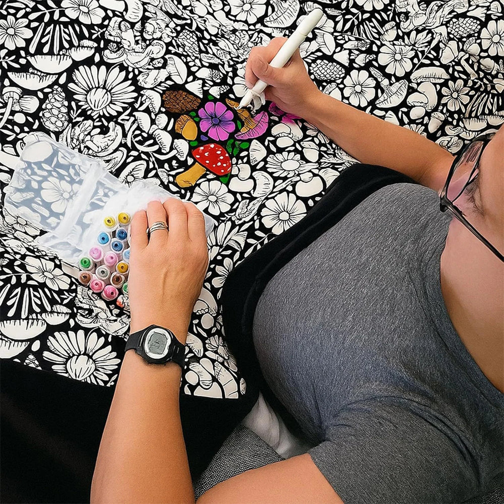 Color Your Own Blanket – Creative Fuzzy Art Kit – In Use | Toki Toy Box