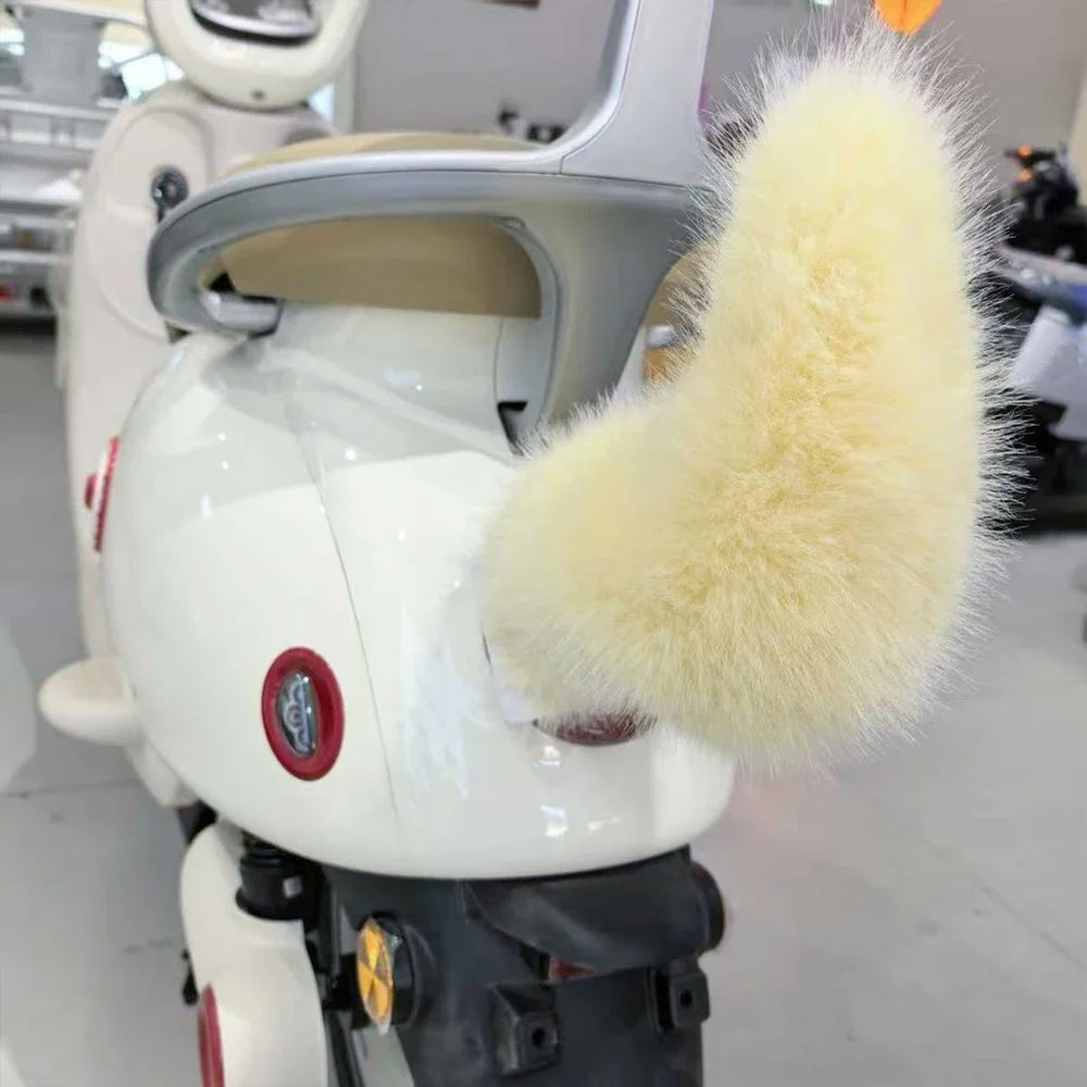 Remote Control Wagging Plush Tail – Fun Vehicle Decor