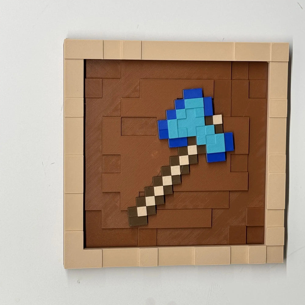 Pixel Game Item Frame – 3D Printed Display
