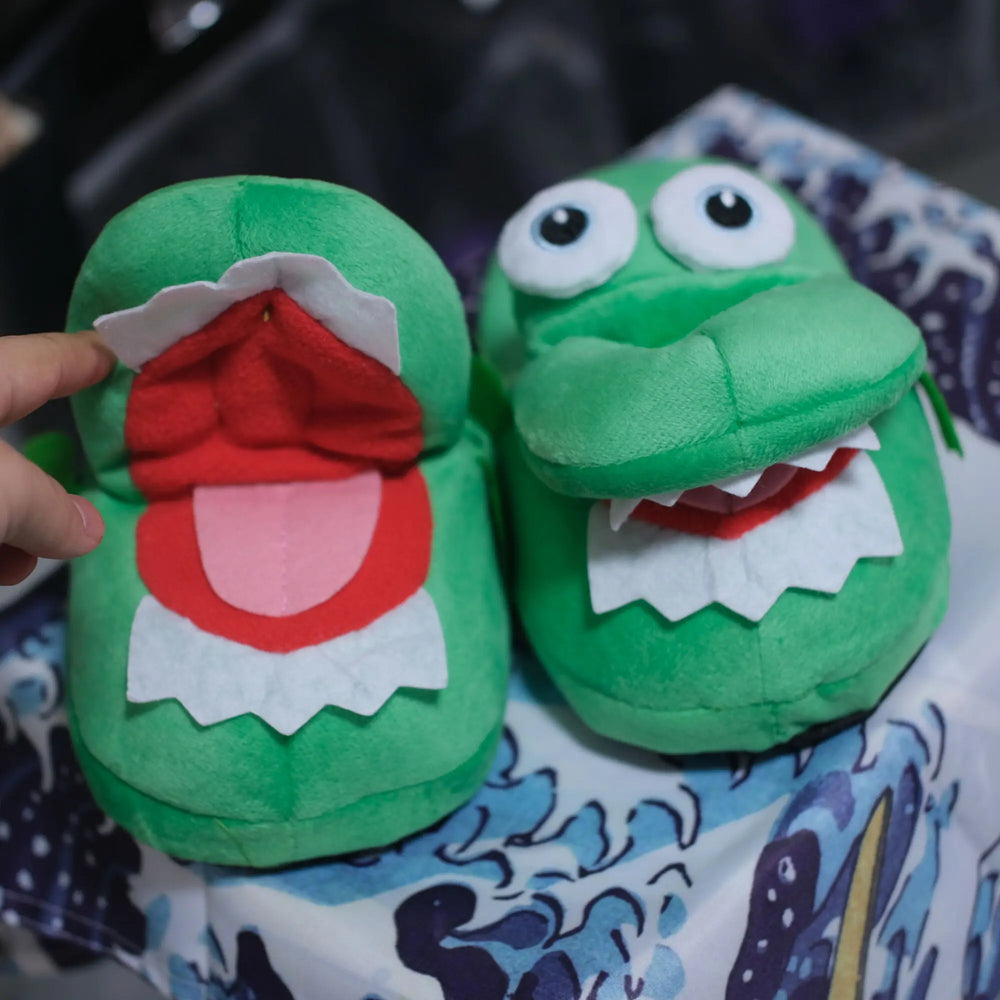 Crocodile Slippers – Funny Moving Mouth Cozy Home Shoes