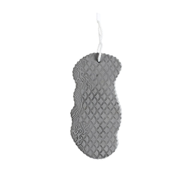 Soft Exfoliating Body Scrub Sponge for Smooth Skin – In Use | Toki Toy Box